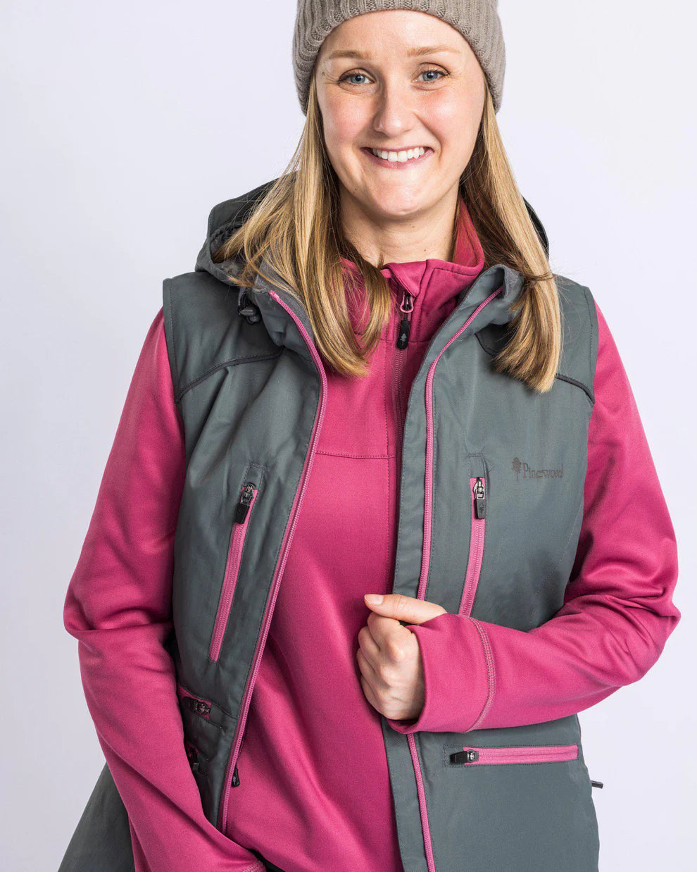 PINEWOOD® HUNDSPORT WINDBLOCKER VÄST DAM 3180