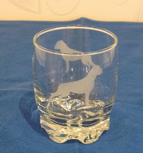 Whiskyglas med hundmotiv