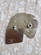 Load image into Gallery viewer, Riesen emblem för bil i rostfritt stål