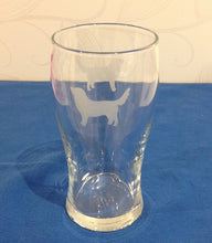 Load image into Gallery viewer, 2-st Ölglas med bild på båda sidor