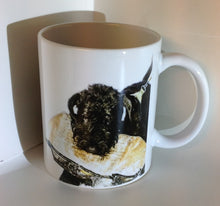 Indlæs billede til gallerivisning Porslinsmuggar med motiv Hundmotiv