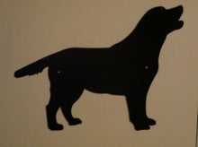 Load image into Gallery viewer, 2-st  Rödvinsglas med blästrade hund motiv