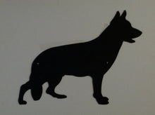 Load image into Gallery viewer, 2-st Ölglas med valfria hundmotiv